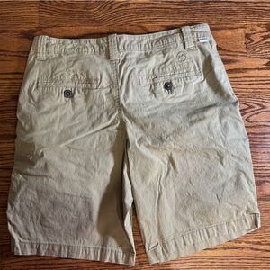 Magellan Outdoors Men's Khaki Cargo Shorts